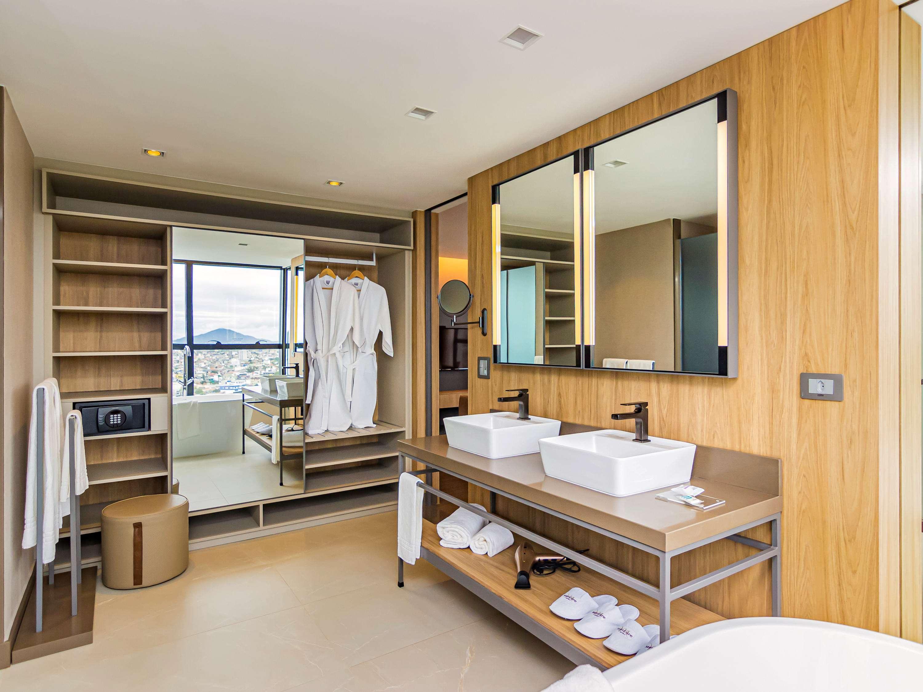 Mercure Itajai Navegantes Exteriör bild